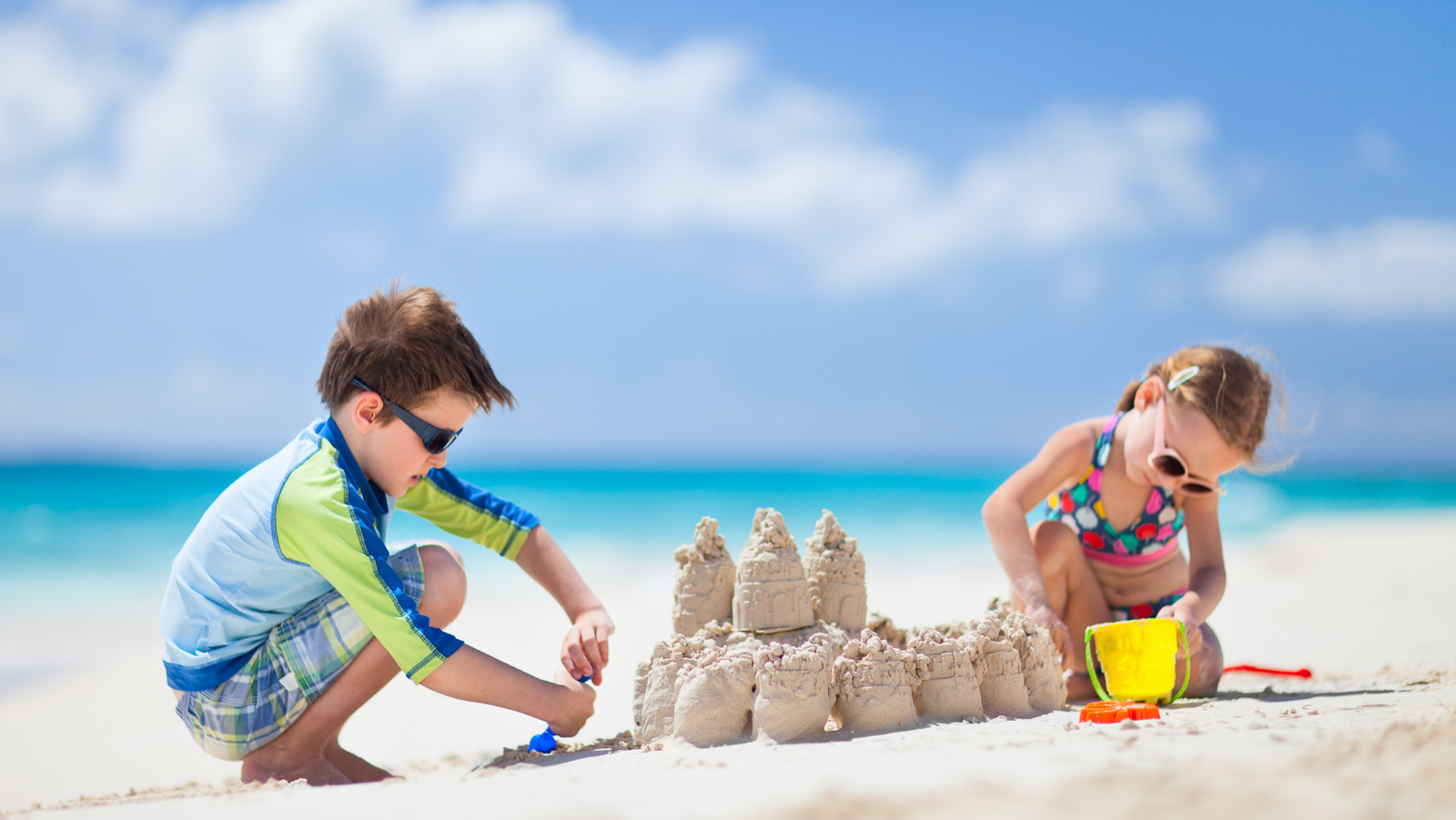 kids sand castle building